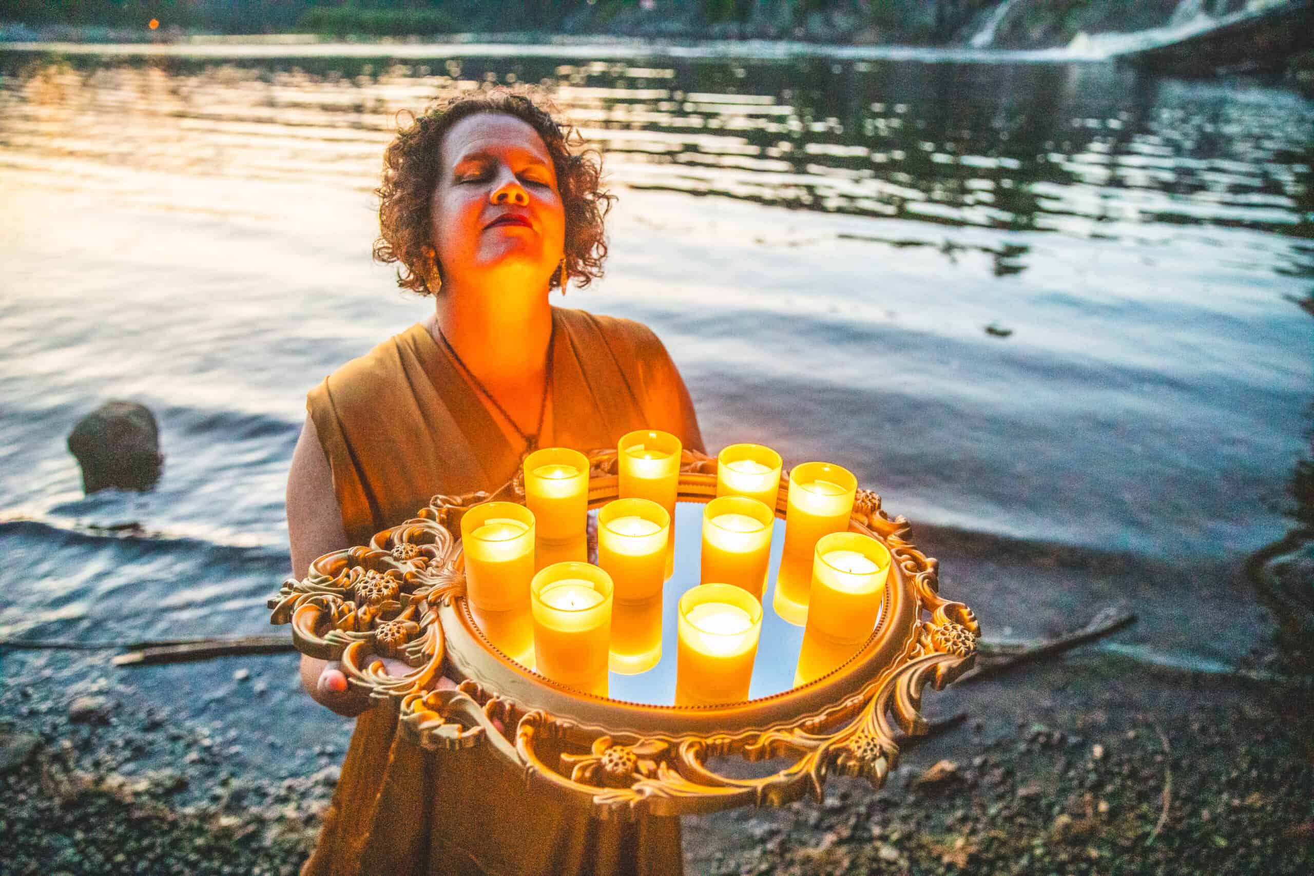 Quantum healing certification with the Akashic Records - Candles on mirror horizon